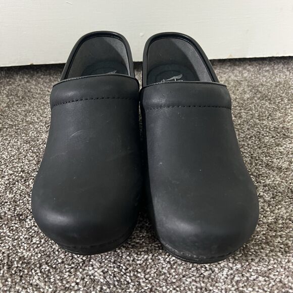 Dansko XP Clogs Black Leather Pro Work Shoe - Picture 2 of 12